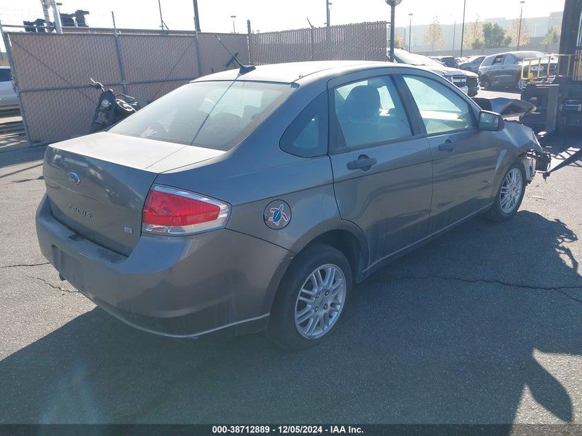 Vin: 1fahp3fn4bw190734, lot: 39195476, ford focus se 20114