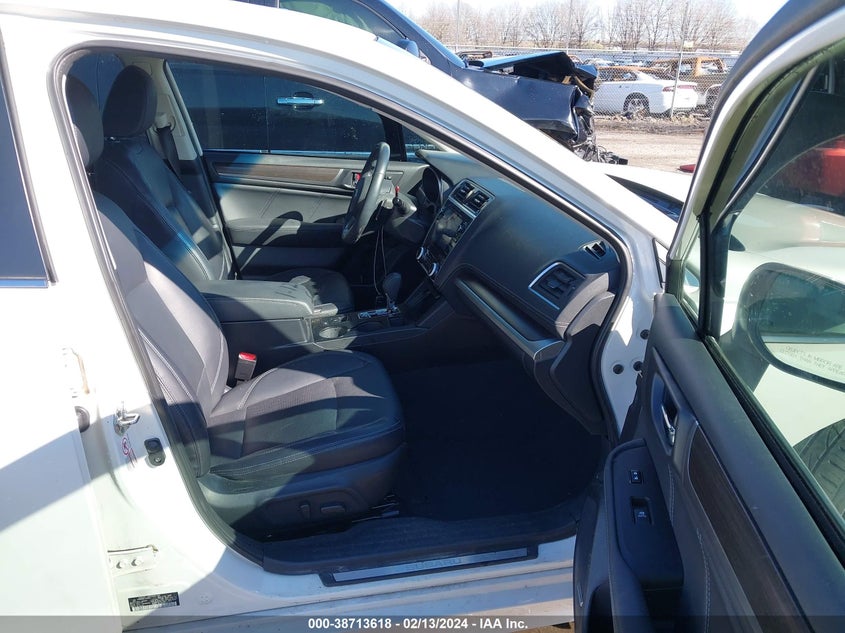 VIN 4S3BNAN62J3036611 2018 SUBARU LEGACY 2.5I LIMITED