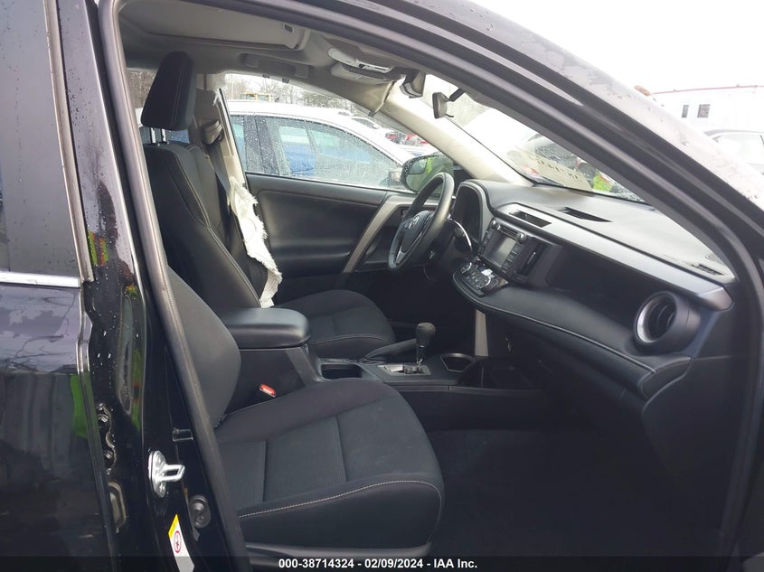 2017 TOYOTA RAV4 XLE - 2T3RFREV1HW659274