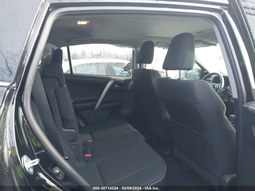 2017 TOYOTA RAV4 XLE - 2T3RFREV1HW659274