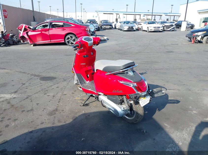 VIN LC2DBJ144JC100344 2018 KYMCO USA INC LIKE 150