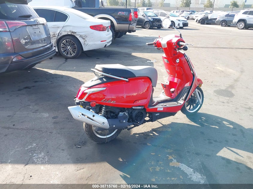 VIN LC2DBJ144JC100344 2018 KYMCO USA INC LIKE 150