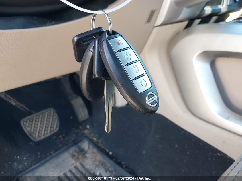 2017 NISSAN TITAN SL - 1N6AA1E58HN524391