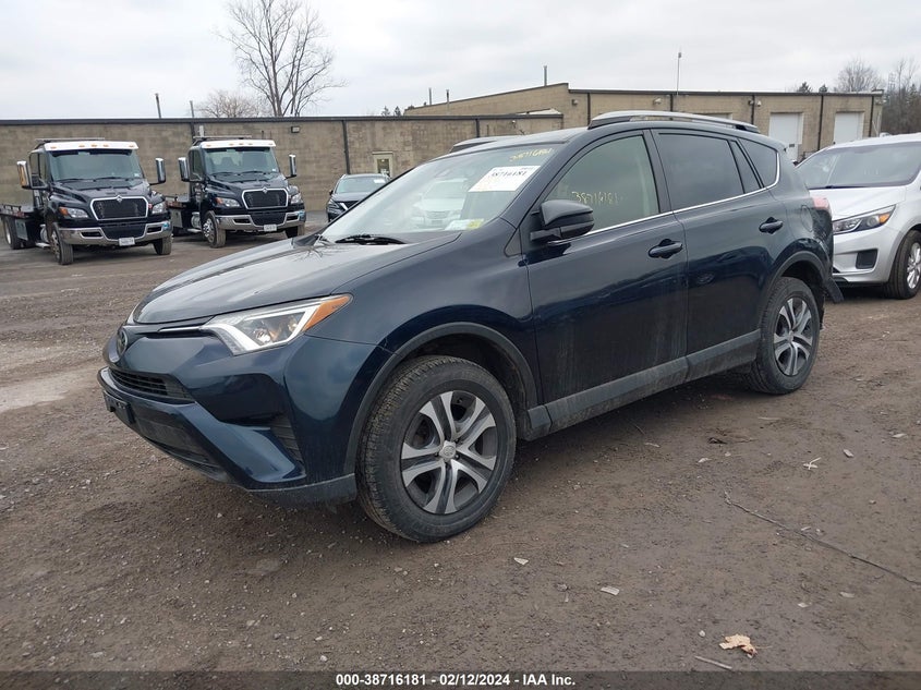 VIN JTMBFREV7HD220725 2017 TOYOTA RAV4 LE
