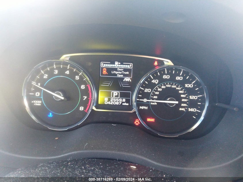 VIN JF2SJAWC5JH604757 2018 SUBARU FORESTER 2.5I TOURING