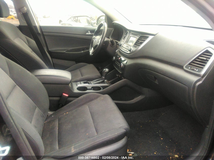 2017 HYUNDAI TUCSON SPORT - KM8J3CA24HU587042
