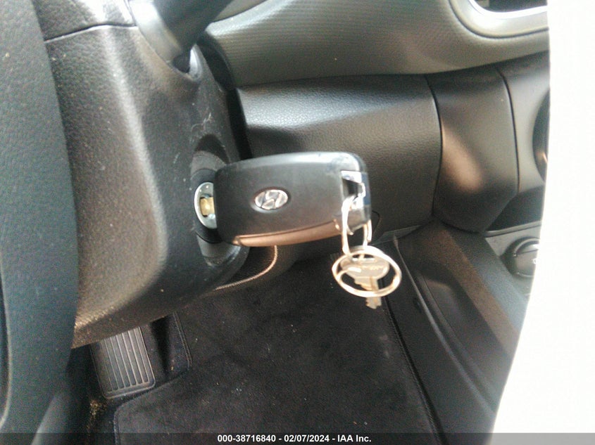 2023 HYUNDAI KONA SE - KM8K2CAB7PU013976