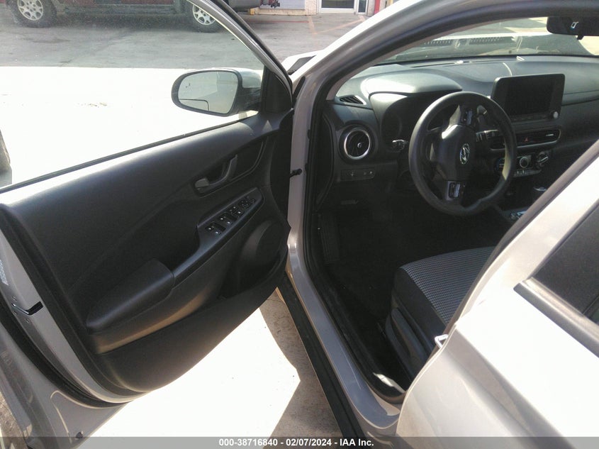 2023 HYUNDAI KONA SE - KM8K2CAB7PU013976
