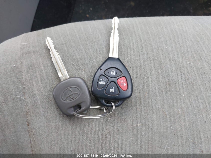 2013 TOYOTA COROLLA LE - 2T1BU4EE1DC112424