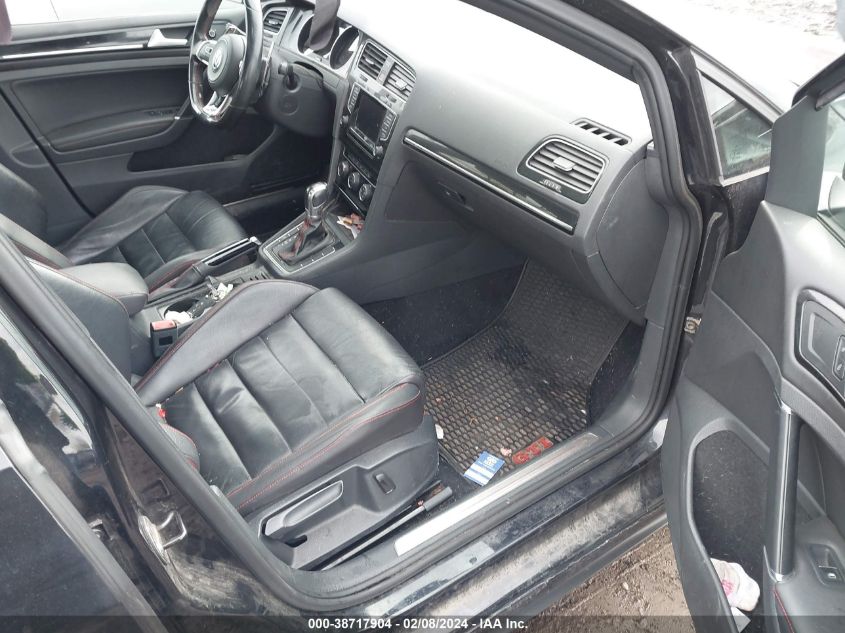 2015 VOLKSWAGEN GOLF GTI 2.0T SE W/PERFORMANCE PACKAGE 4-DOOR - 3VW447AU0FM102899