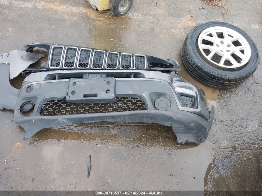 VIN ZACNJBAB8LPL44699 2020 JEEP RENEGADE SPORT