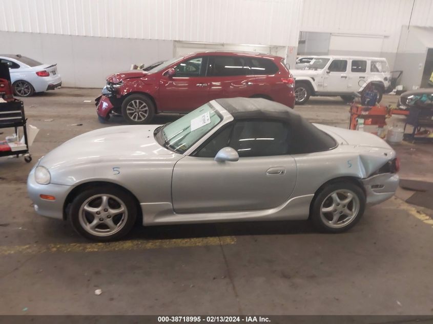 JM1NB353010217621 2001 Mazda Mx-5 Miata Ls/Special Edition