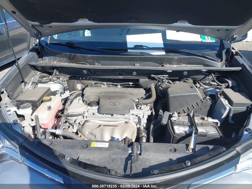 2016 TOYOTA RAV4 VIN: 2T3BFREV0GW490607