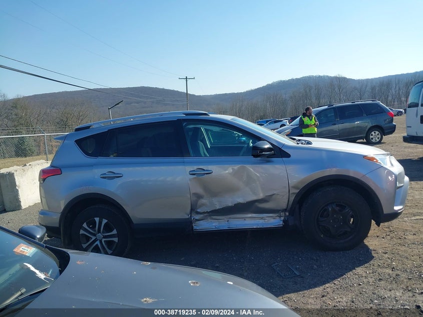 2016 TOYOTA RAV4 VIN: 2T3BFREV0GW490607