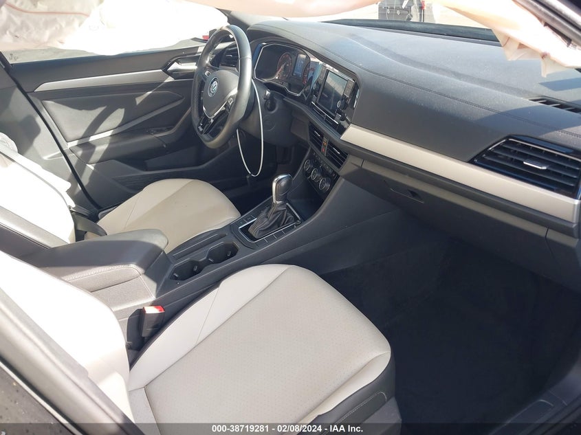VIN 3VWC57BUXKM219441 2019 VOLKSWAGEN JETTA S/SE/R-LINE