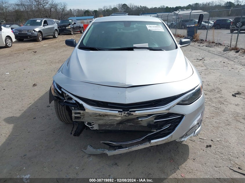 VIN 1G1ZC5ST0NF121546 2022 CHEVROLET MALIBU FWD 1FL
