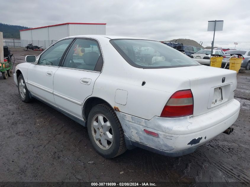 1995 Honda Accord Ex VIN: 1HGCE6667SA011458 Lot: 38719899