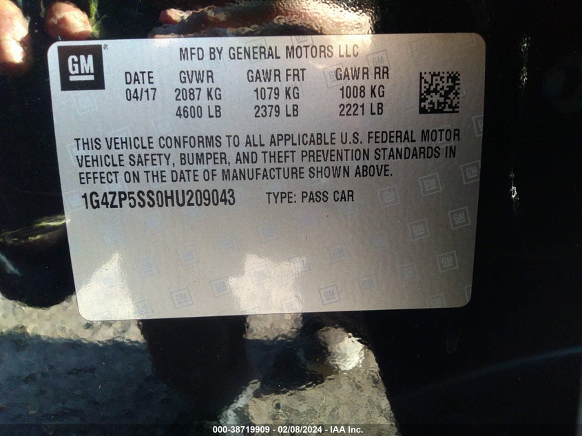VIN 1G4ZP5SS0HU209043 2017 BUICK LACROSSE ESSENCE