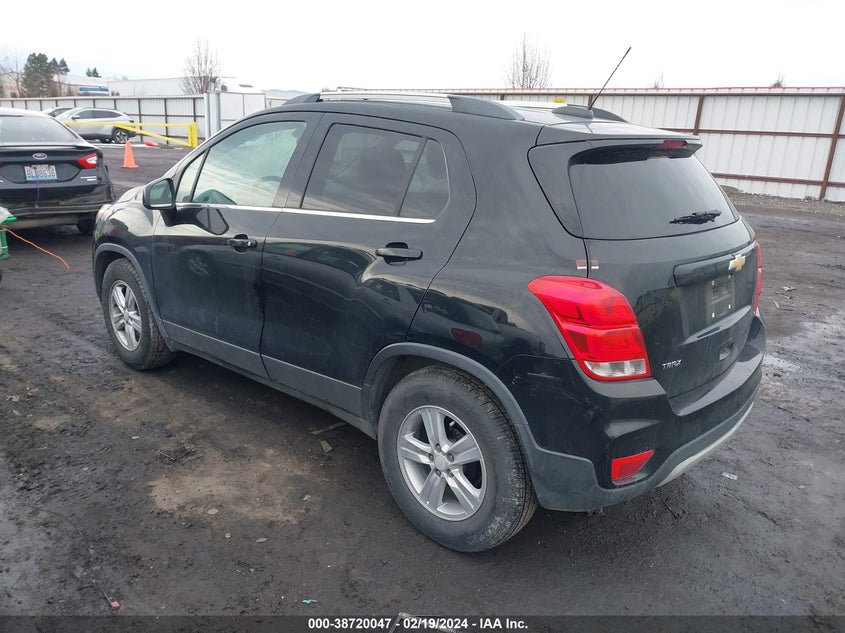 VIN 3GNCJLSB2HL143516 2017 CHEVROLET TRAX LT