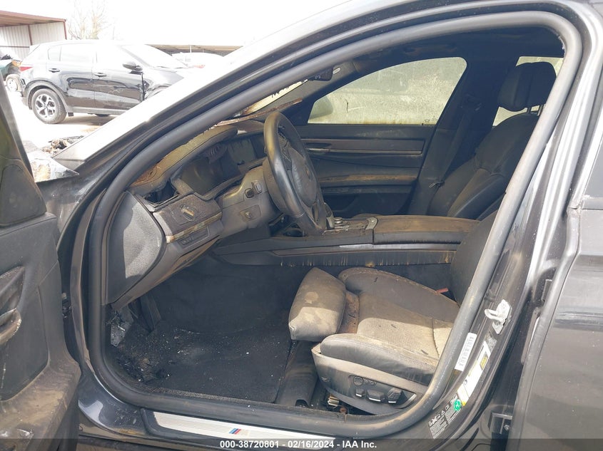 WBAKC6C52CC396314 2012 BMW 7ER photo no. 5