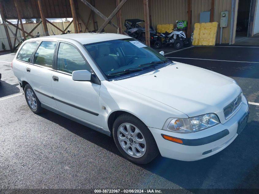 2002 Volvo V40 A/A Sr VIN: YV1VW29522F835364 Lot: 38722067