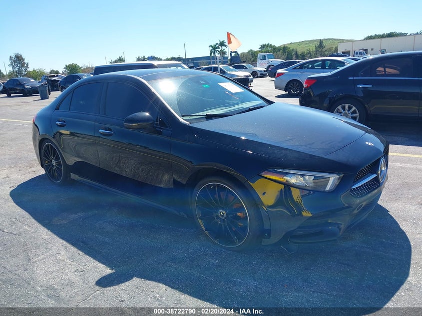 2022 Mercedes-Benz A 220 VIN: W1K3G4EB3NJ353477 Lot: 38722790
