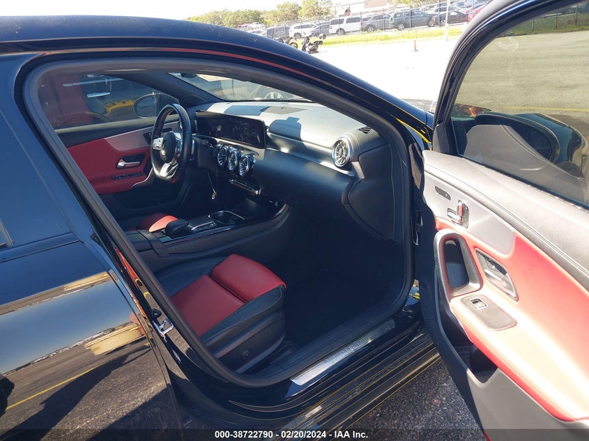2022 Mercedes-Benz A 220 VIN: W1K3G4EB3NJ353477 Lot: 38722790