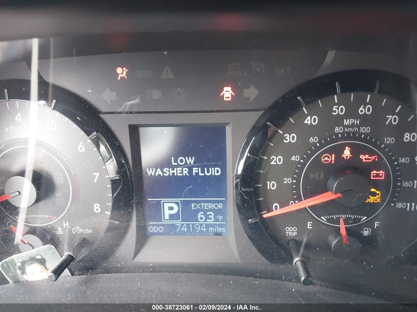 VIN 5TDKZ3DC5HS877385 2017 TOYOTA SIENNA LE 8 PASSENGER