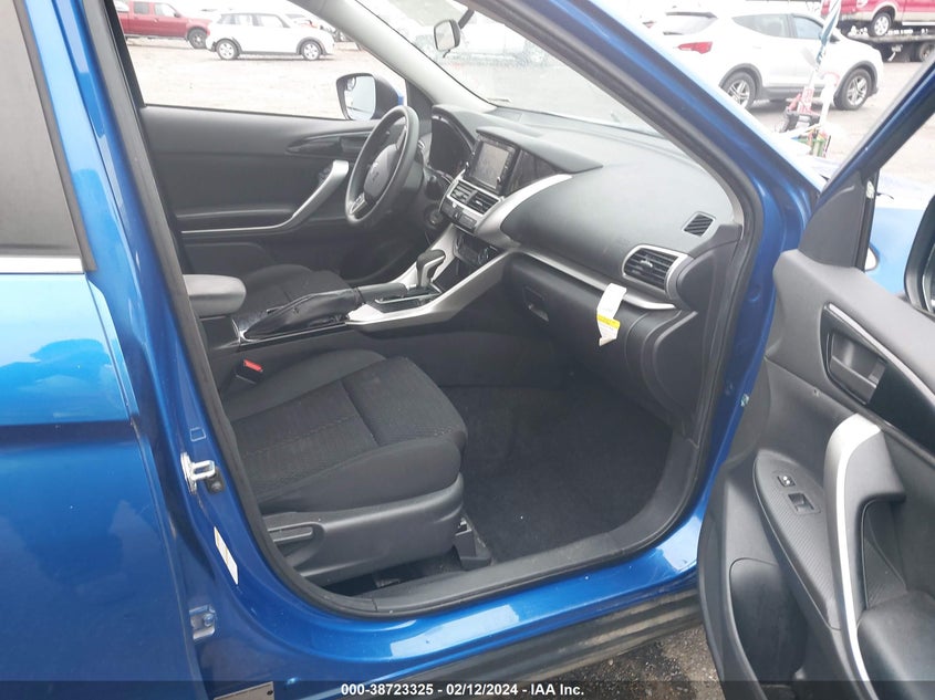 VIN JA4AS3AA7JZ067161 2018 MITSUBISHI ECLIPSE CROSS ES
