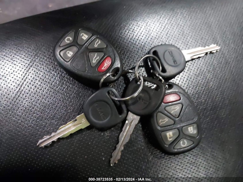 2013 GMC YUKON XL 1500 DENALI - 1GKS2MEF5DR310027