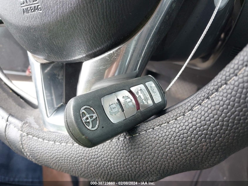 VIN 3MYDLBYV1HY167913 2017 TOYOTA YARIS IA