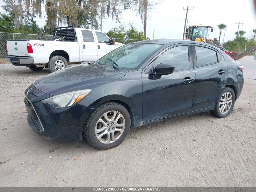 VIN 3MYDLBYV1HY167913 2017 TOYOTA YARIS IA