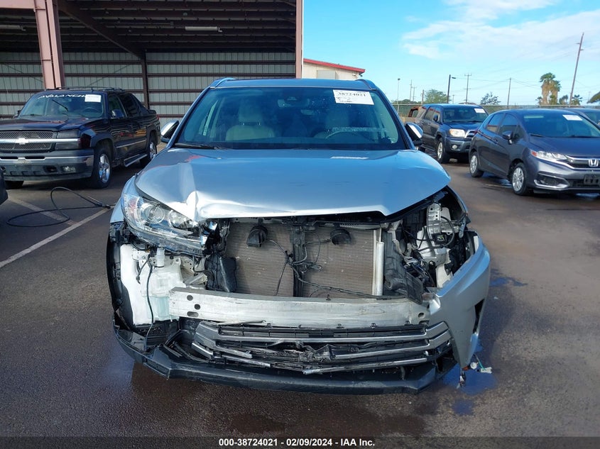 2018 TOYOTA HIGHLANDER LIMITED VIN: 5TDYZRFH6JS245927