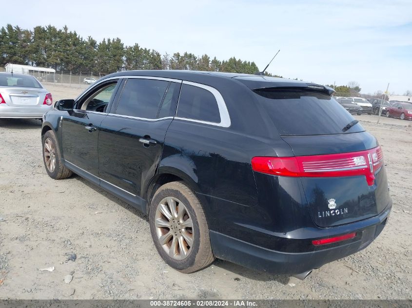 2017 Lincoln Mkt VIN: 2LMHJ5FK2HBL01174 Lot: 38724605