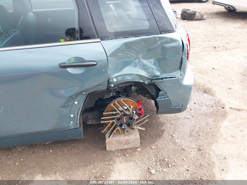 2024 MINI CLUBMAN JOHN COOPER WORKS - WMWJZ9C05R2V40968