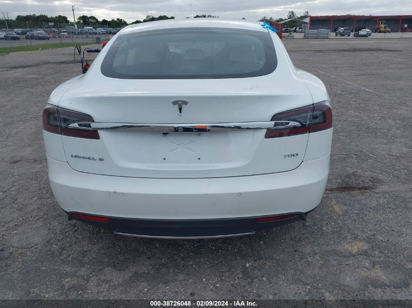 2016 Tesla Model S VIN: 5YJSA1E27GF128205 Lot: 38726048