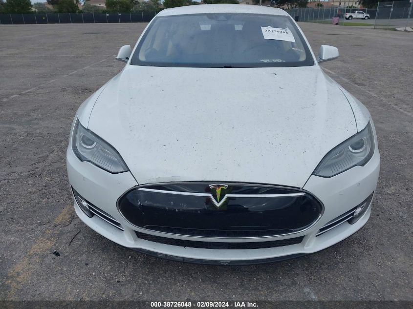 2016 Tesla Model S VIN: 5YJSA1E27GF128205 Lot: 38726048