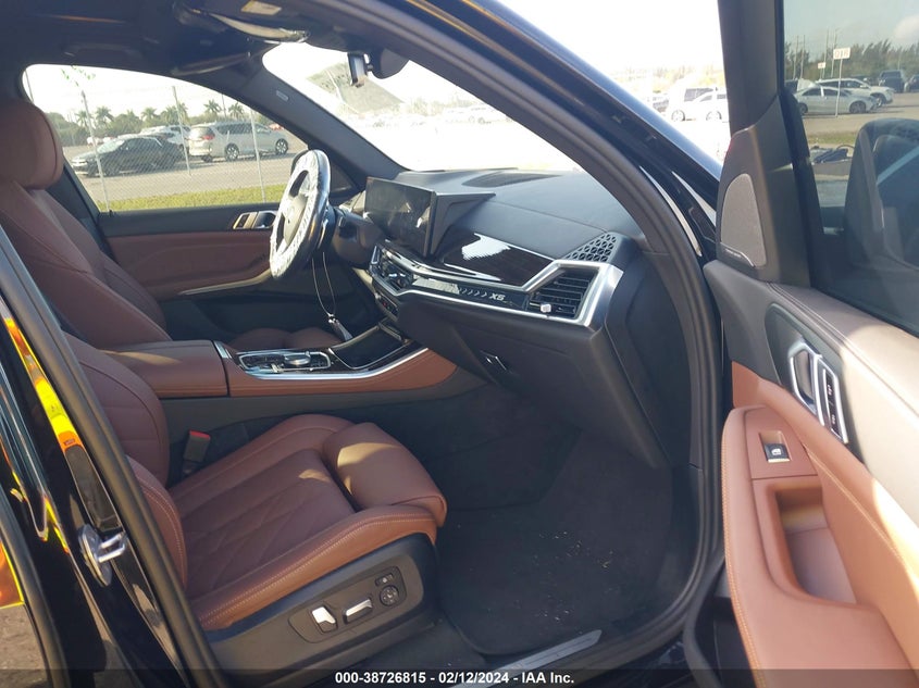 VIN 5UX13EU04R9S70228 2024 BMW X5 SDRIVE 40I