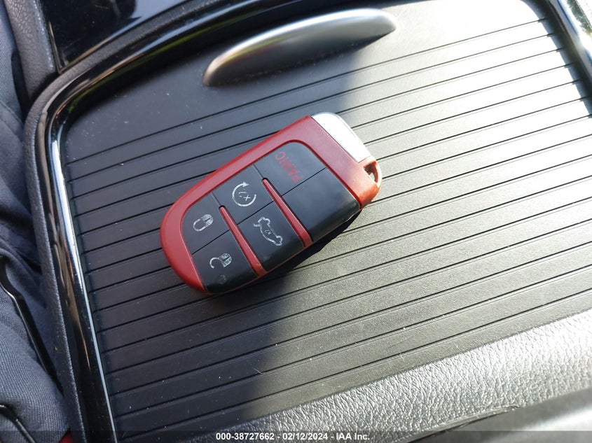 VIN 2C3CCAGG0HH647863 2017 CHRYSLER 300 S