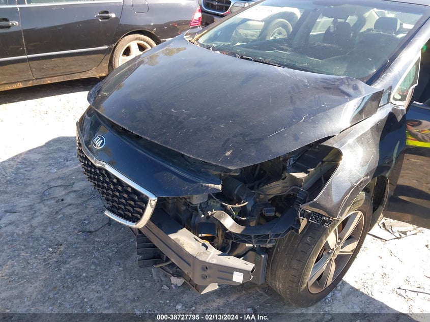 2018 KIA FORTE LX/S - 3KPFL4A79JE192578