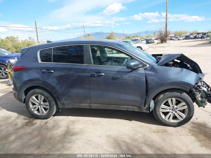 VIN KNDPM3AC9J7469173 2018 KIA SPORTAGE LX