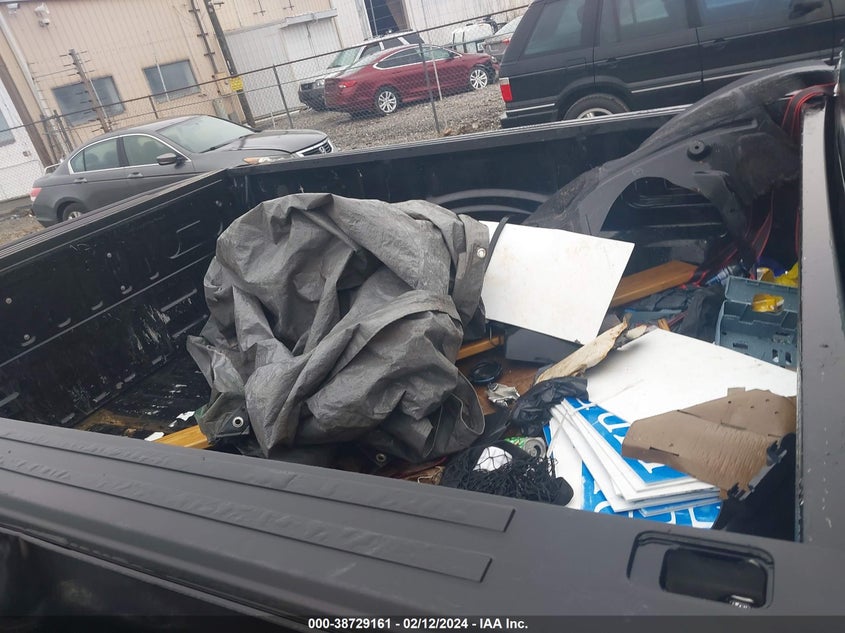 VIN 1FTMF1CB9KKD86833 2019 FORD F-150 XL