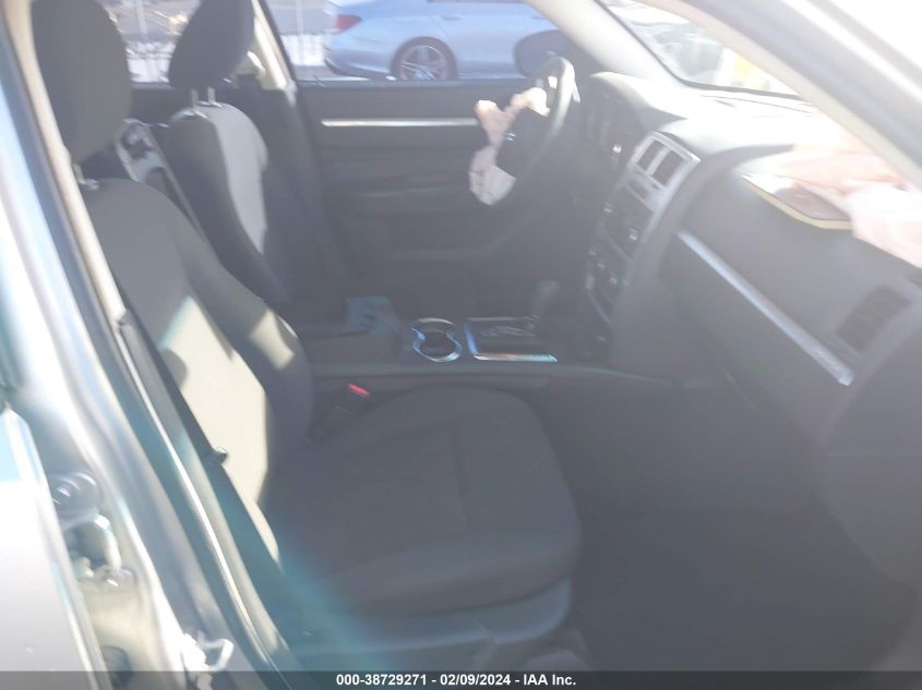 2B3CA3CV7AH302032 2010 Dodge Charger Sxt