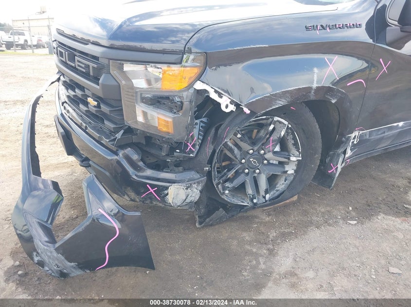VIN 1GCPDBEK8NZ556200 2022 CHEVROLET SILVERADO 1500 4WD  SHORT BED CUSTOM