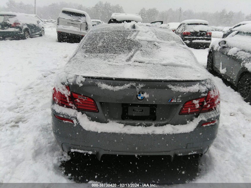 2014 BMW M5 - WBSFV9C51ED097614