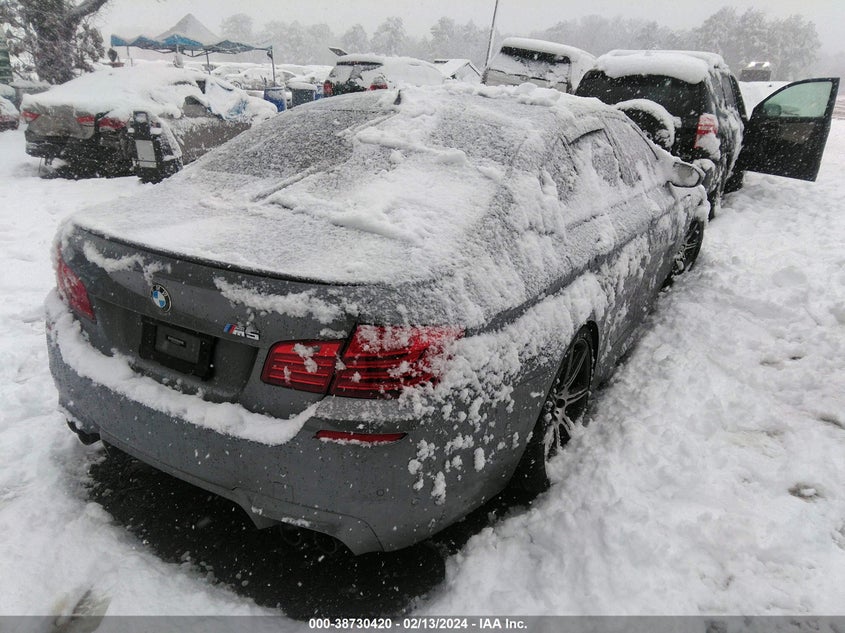 2014 BMW M5 - WBSFV9C51ED097614