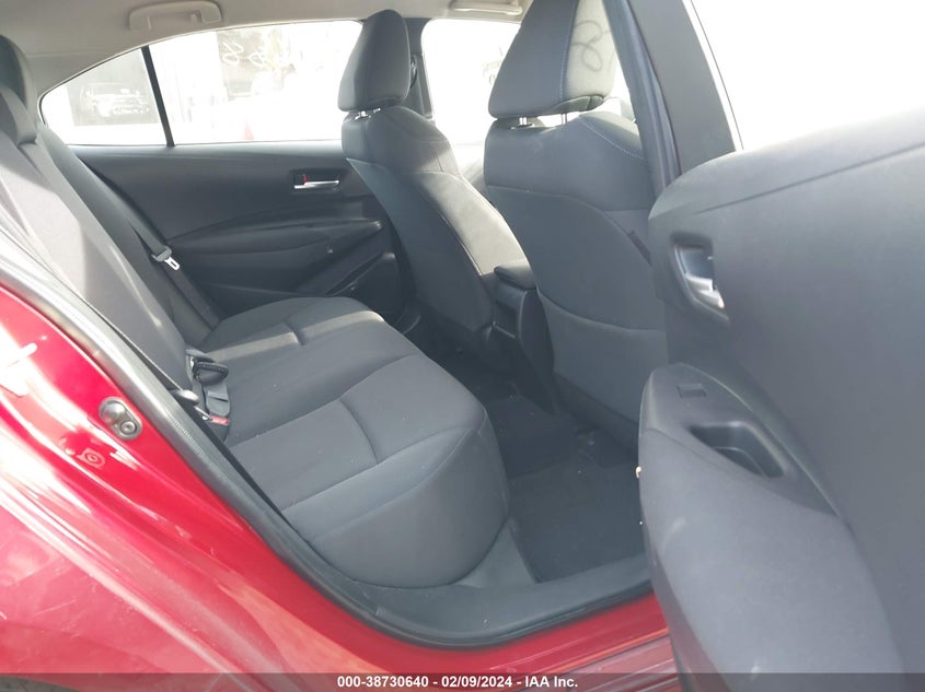 VIN JTDEPRAE3LJ104688 2020 TOYOTA COROLLA LE