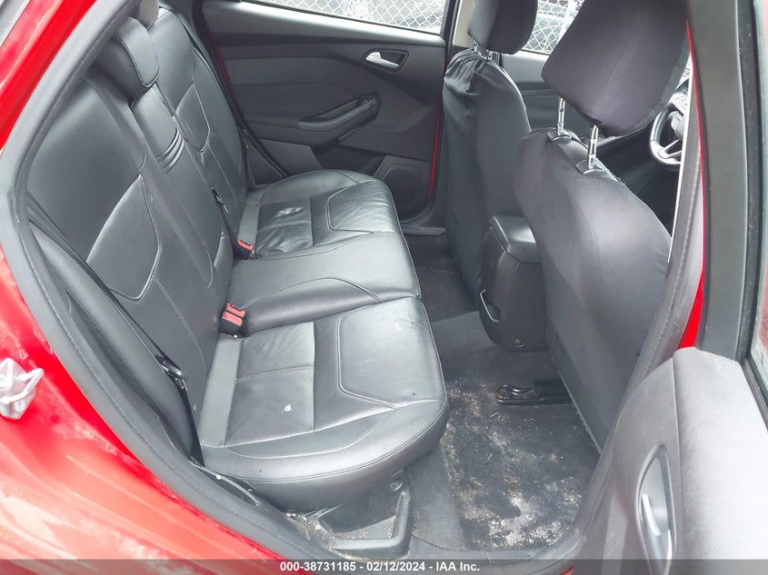 2016 FORD FOCUS SE - 1FADP3K28GL245690