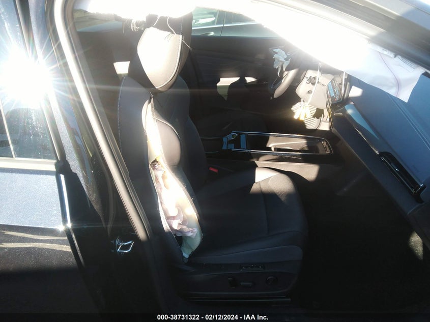 2023 VOLKSWAGEN ID.4 PRO S - 1V2FMPE89PC013889