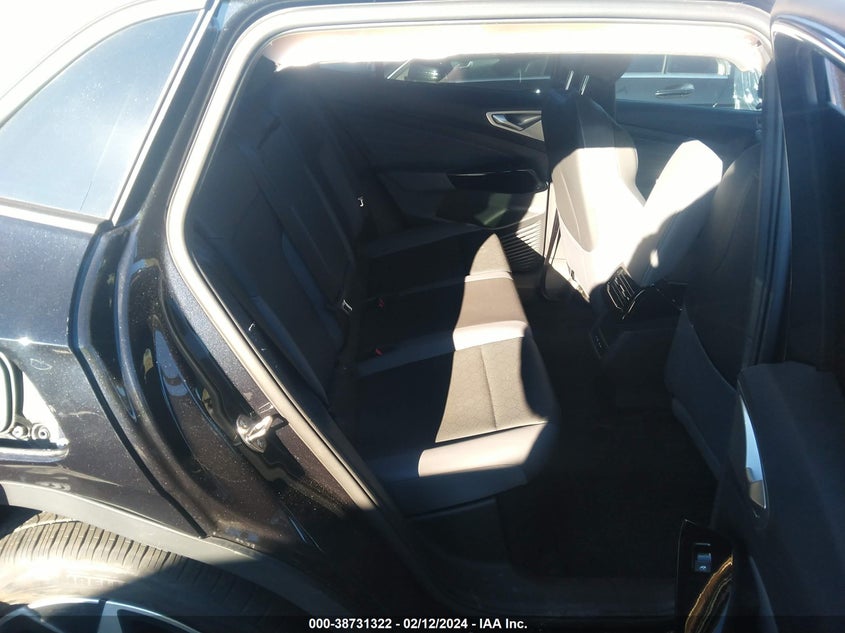2023 VOLKSWAGEN ID.4 PRO S - 1V2FMPE89PC013889